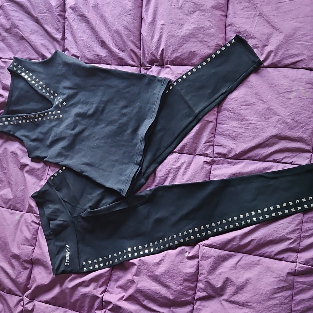 Brasil Sul Black Leggings & V-Neck Tank Top Set w Silver Stud Trim S/M